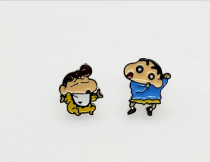 Dancing Shin-chan and happy Himawari character earrings detailed product shot