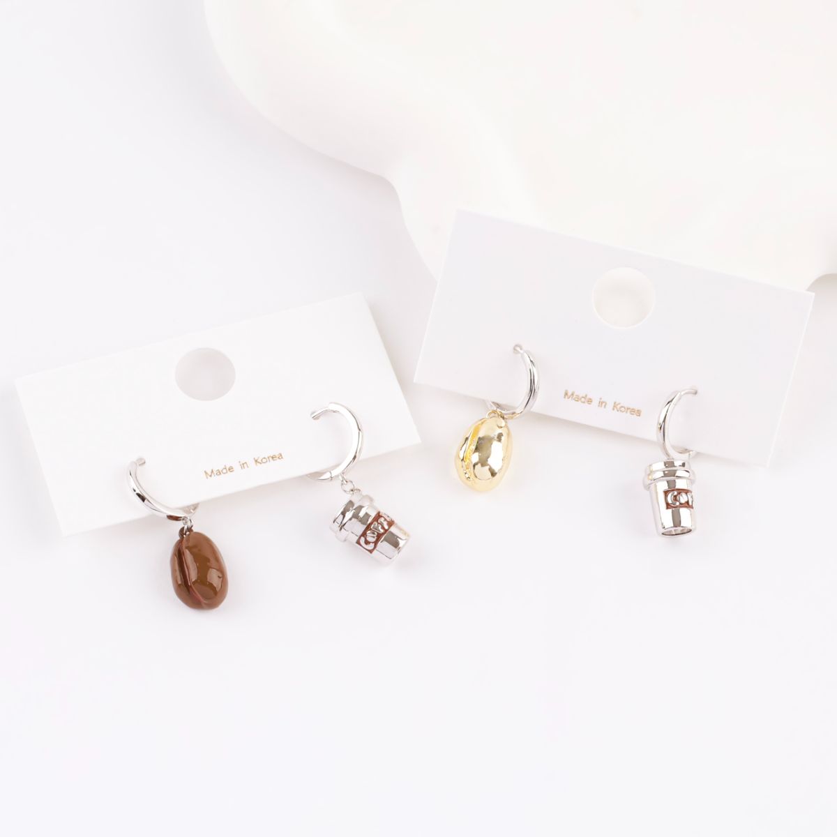 ☕ Coffee Bean & To-Go Cup Mismatch Earrings – Kawaii Food Jewelry | 8TTITTO8