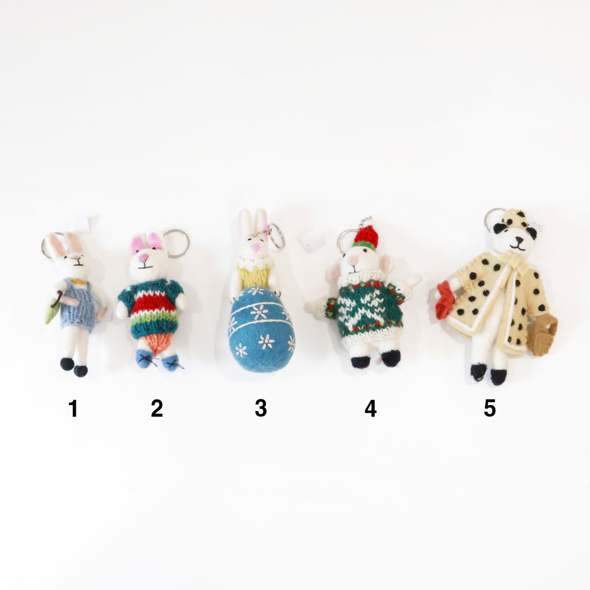 Handmade Wool Felt Animal Bag Charm - Cottagecore Rabbit & Bear Keychain - Cozy Winter Gift