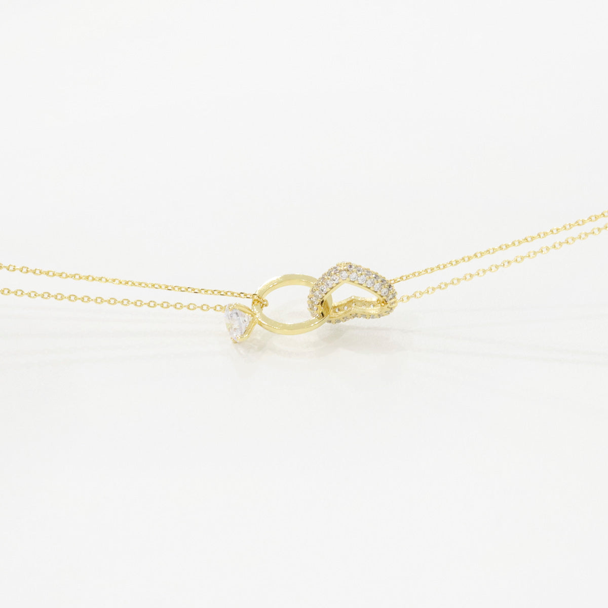 Minimalist Triangle Pendant Chain Bracelet, Delicate Triforce Symbol chram bracelet