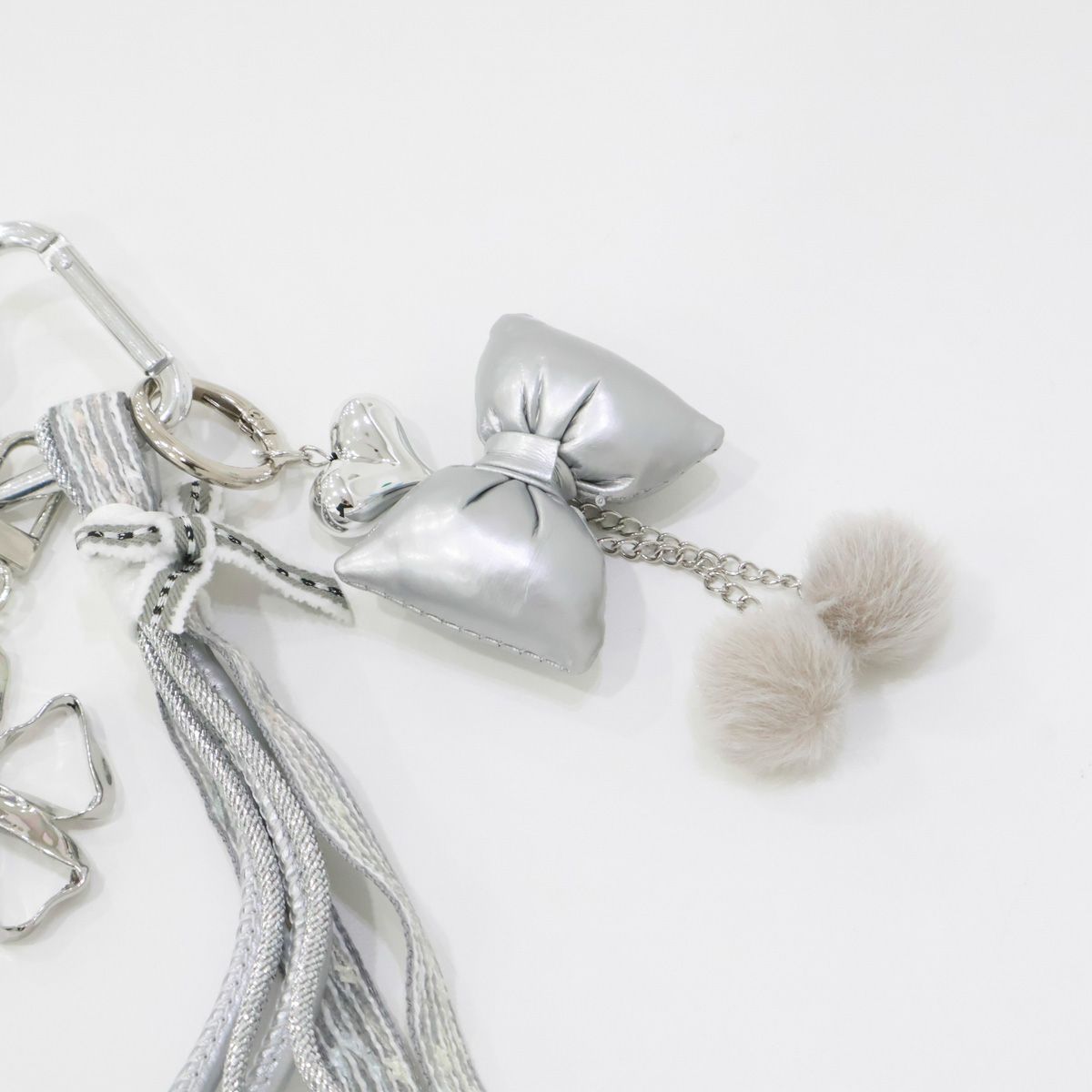 Silver Ribbon Heart Tassel Keyring - Floral Beads Bag Charm