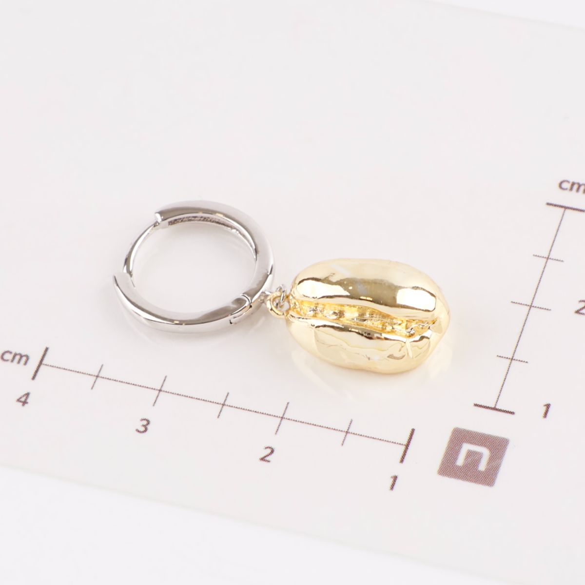 ☕ Coffee Bean & To-Go Cup Mismatch Earrings – Kawaii Food Jewelry | 8TTITTO8