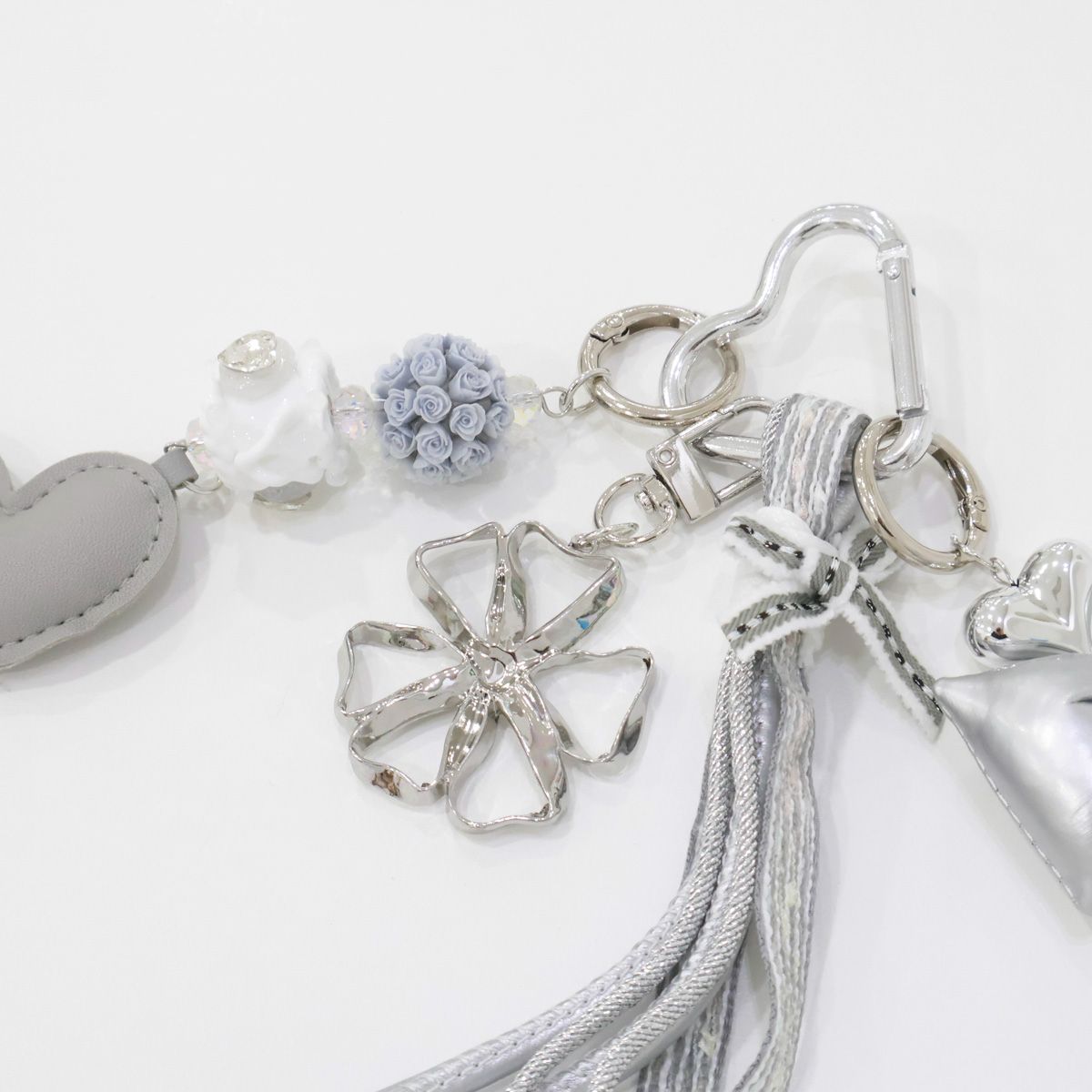 Silver Ribbon Heart Tassel Keyring - Floral Beads Bag Charm