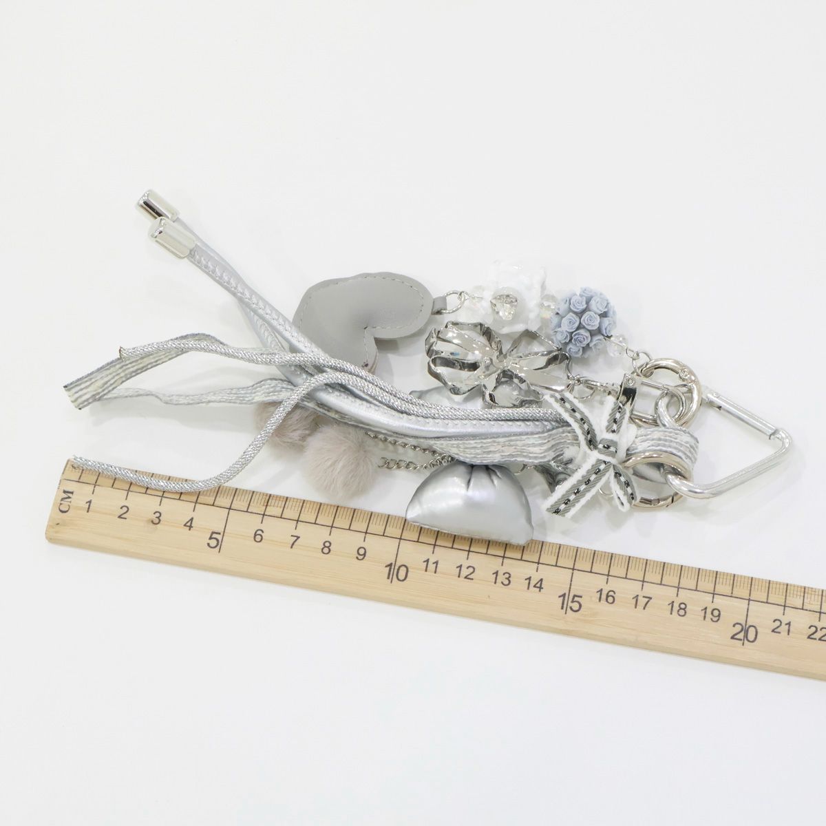 Silver Ribbon Heart Tassel Keyring - Floral Beads Bag Charm