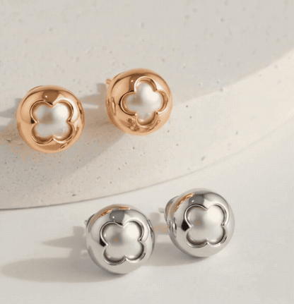 3D Clover Shell Stud Earrings with Swarovski Pearl | Downtown Chic