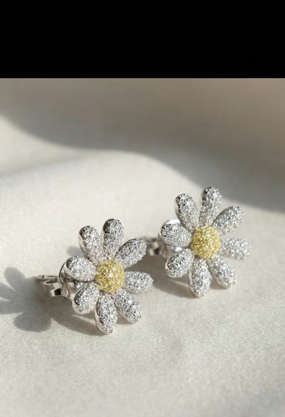 Sparkling Daisy Flower Cubic Zirconia Stud Earrings - 925 Silver